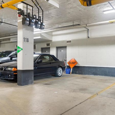 Globalstay Luxury Townhouse Minutes Away From Waterfront トロント エクステリア 写真