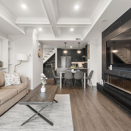 Globalstay Luxury Townhouse Minutes Away From Waterfront トロント エクステリア 写真