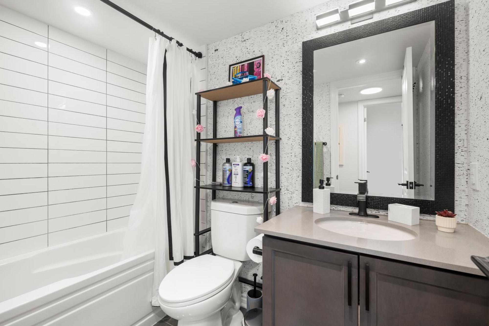 Globalstay Luxury Townhouse Minutes Away From Waterfront トロント エクステリア 写真